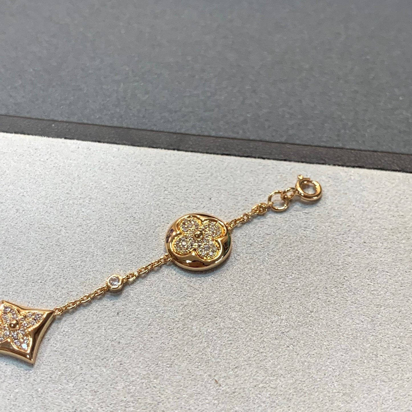 [Star Jewelry]STAR AND SUN 4 MOTIFS GOLD DIAMONDS BRACELET