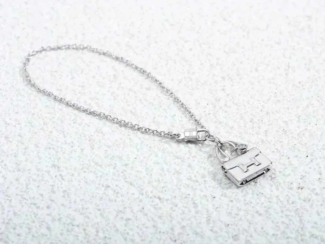 [Star Jewelry]AMULETTE PEDANT SILVER NECKLACE