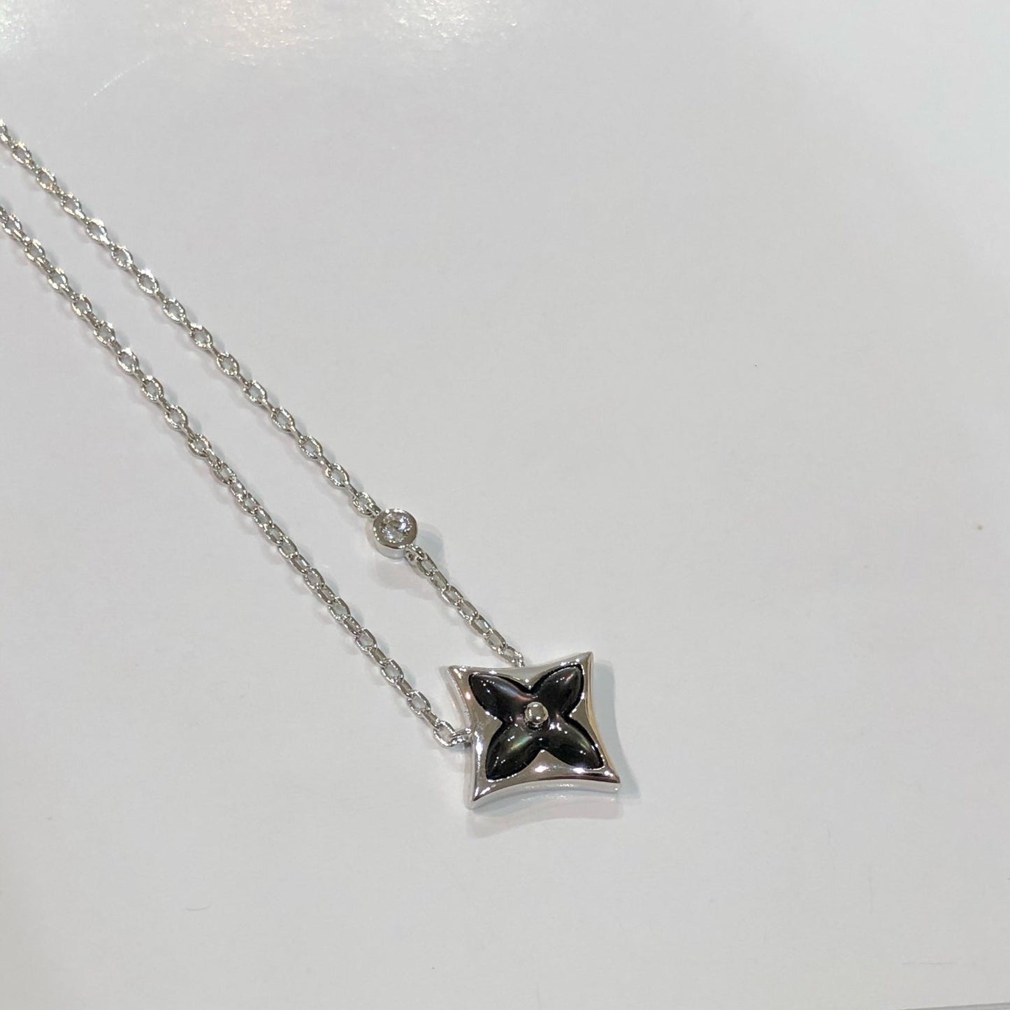 [Star Jewelry]STAR BLACK MOP NECKLACE