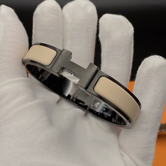 [Star Jewelry]H BRACELET 12MM BLACK BEIGE CERAMIC