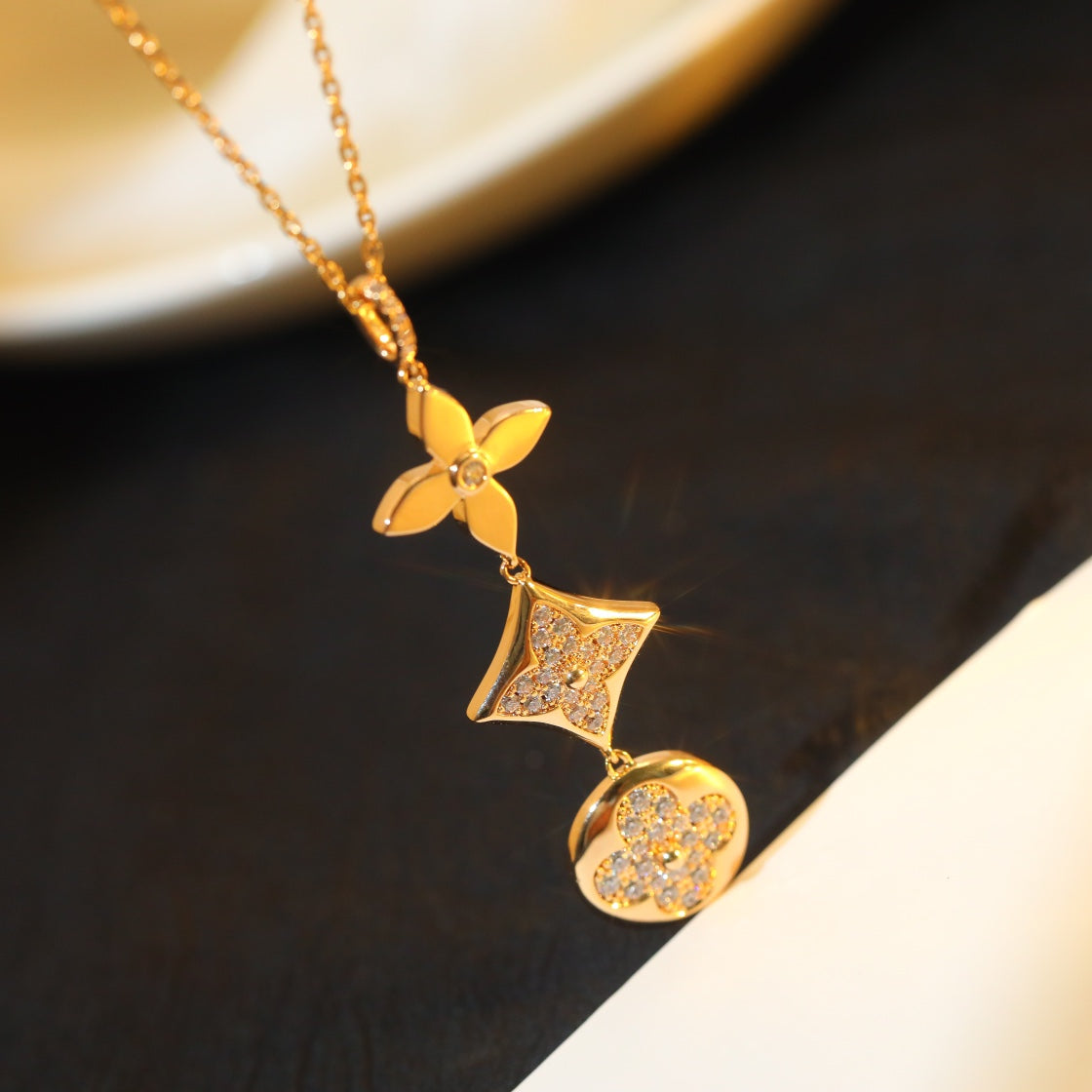 [Star Jewelry]STAR AND SUN DIAMOND PINK GOLD NECKLACE