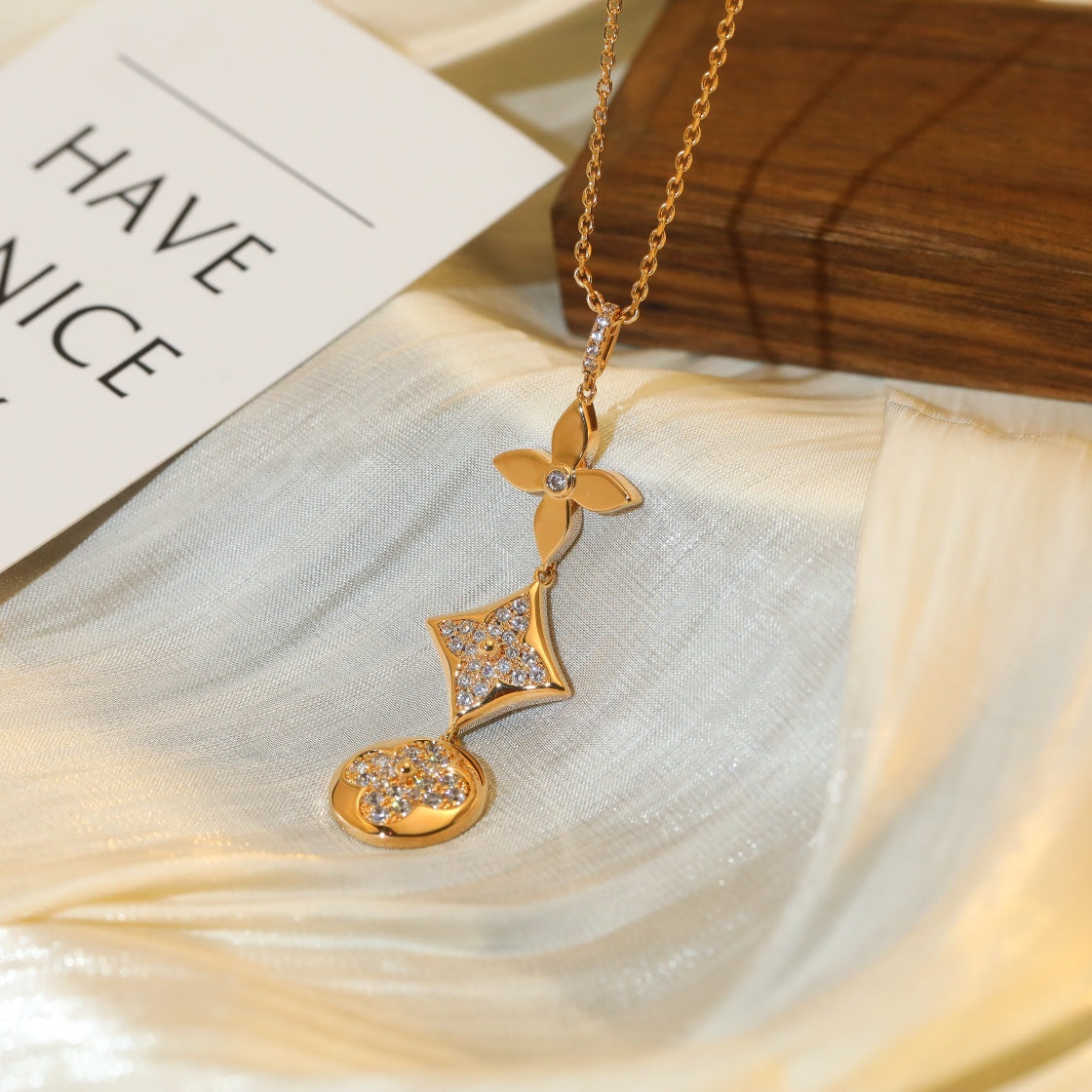 [Star Jewelry]STAR AND SUN DIAMOND PINK GOLD NECKLACE