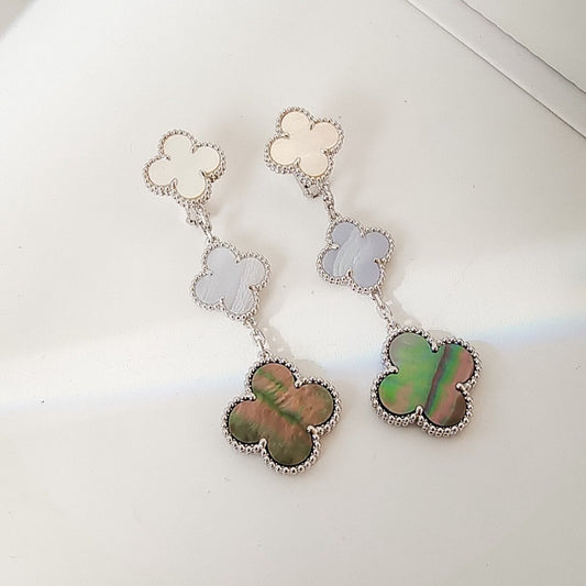 [Star Jewelry]CLOVER 3 MOTIFS CHALCEDONY DARK MOP SILVER EARRINGS
