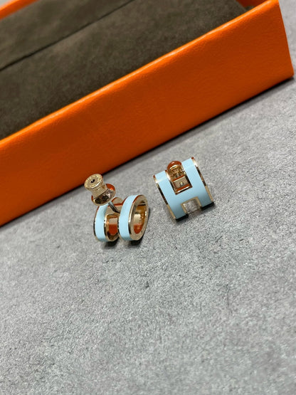 [Star Jewelry]POP H SKY BLUE STUD EARRINGS