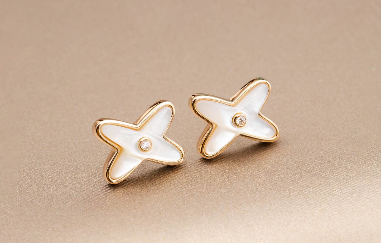 [Star Jewelry]JEUX DE WHITE MOP ROSE GOLD DIAMOND EARRINGS