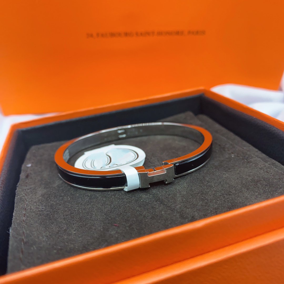 [Star Jewelry]CLASSIC HM CLIC BLACK 8MM ENAMEL BRACELET