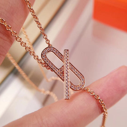 [Star Jewelry]HM FIRE PIG NOSE NECKLACE TRENDY STREET