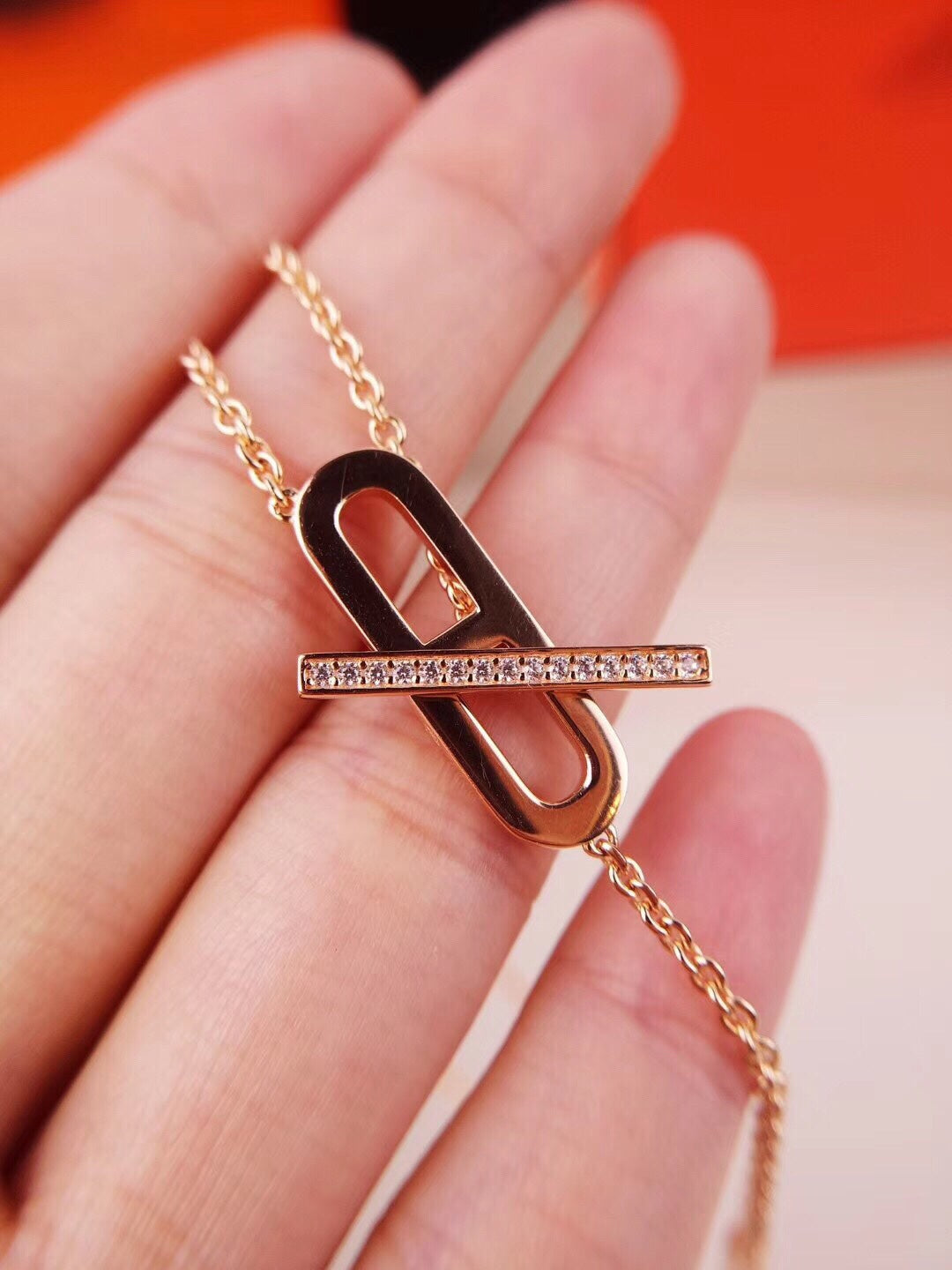 [Star Jewelry]HM FIRE PIG NOSE NECKLACE TRENDY STREET