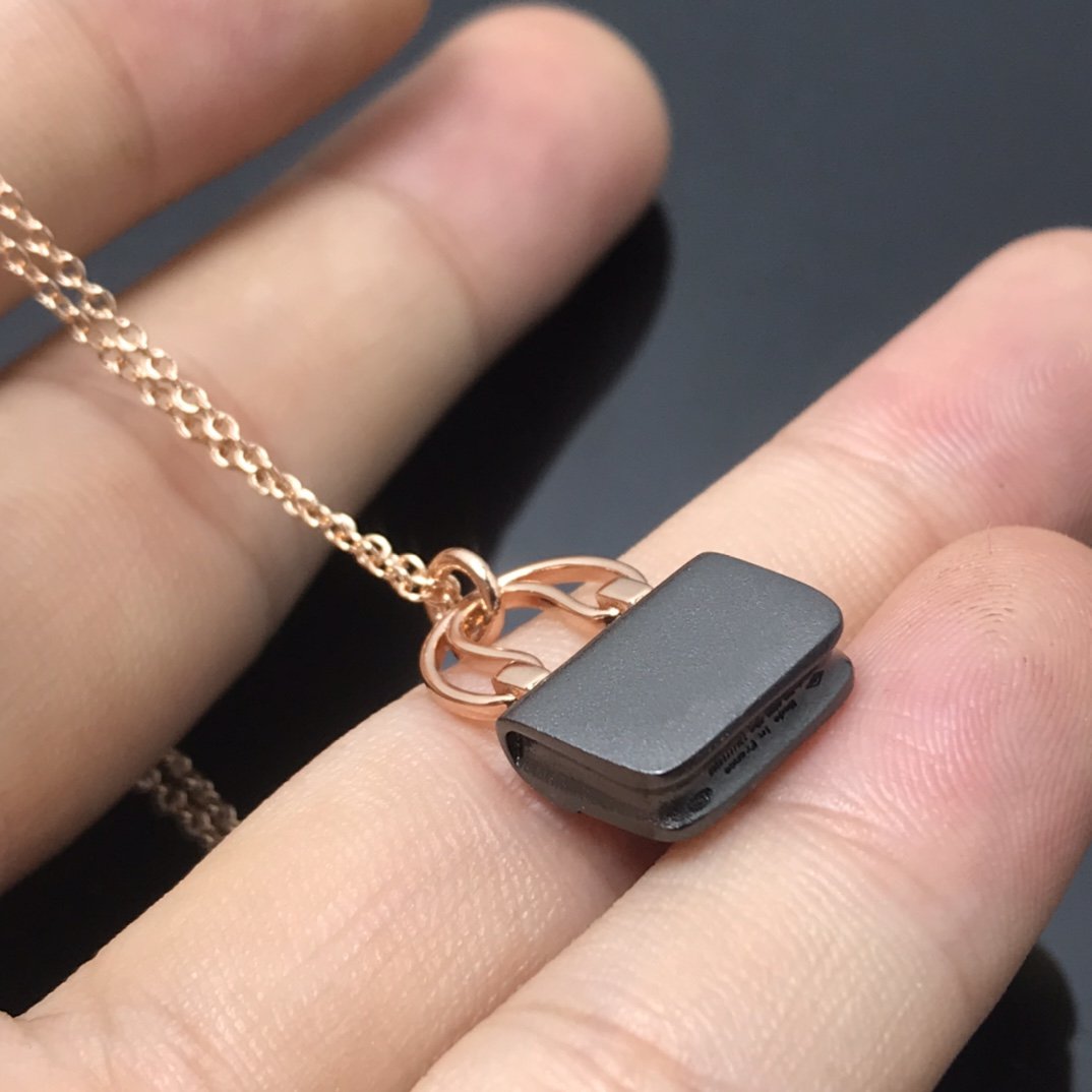 [Star Jewelry]WOMEN'S HM AMULETTES CONSTANCE PENDANT NECKLACE