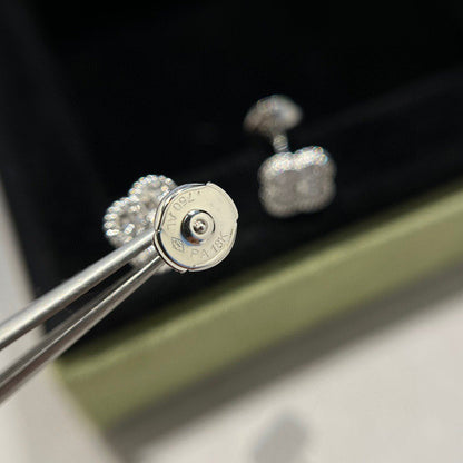 [Star Jewelry]CLOVER MINI DIAMOND STUD EARRINGS